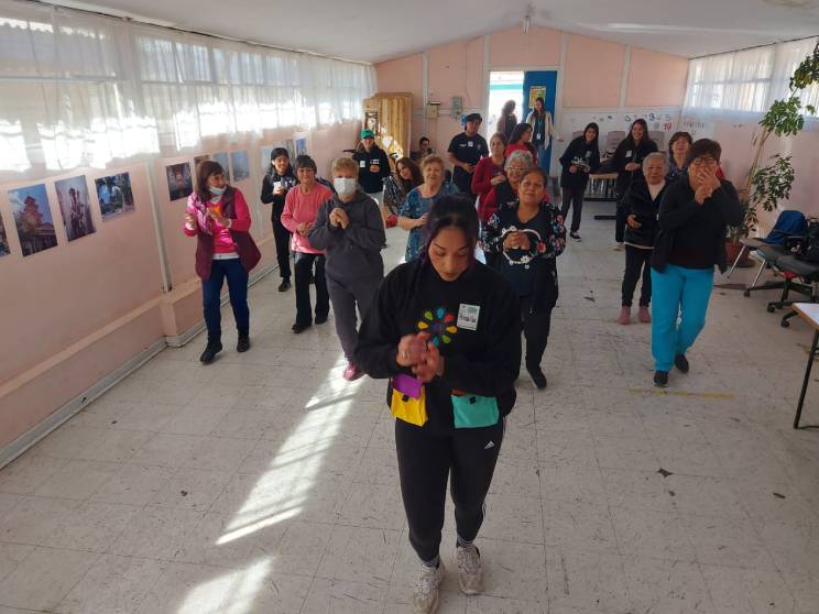 Santo Tomás Copiapó inicia actividades anuales de Vinculación con el Medio en Población Rosario