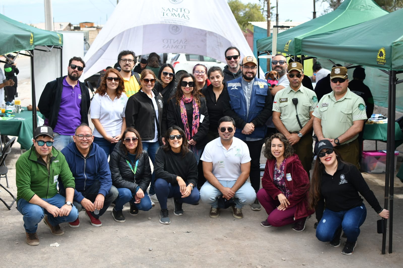 Santo Tomás Iquique realiza ambicioso Operativo Social dirigido hacia vecinos y vecinas de Alto Los Verdes